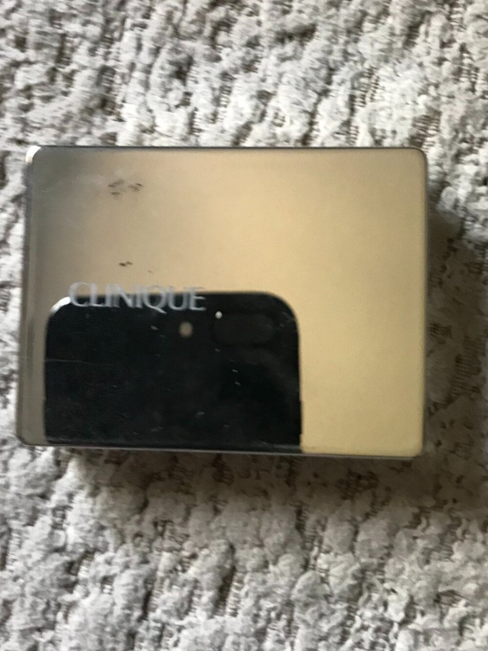 New Clinique eyeshadow - Picture 2 of 2